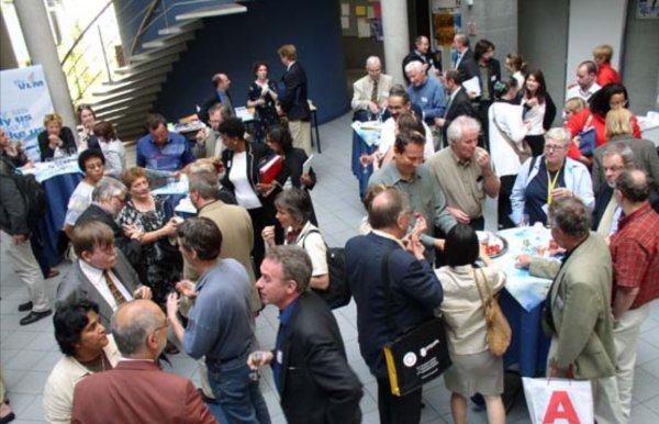 antwerp-2004-coffee-break.jpg